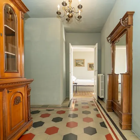 Apartment The Poets House Overlooking