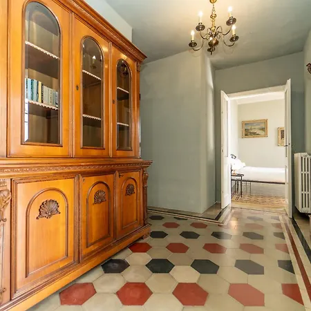 Apartment The Poets House Overlooking